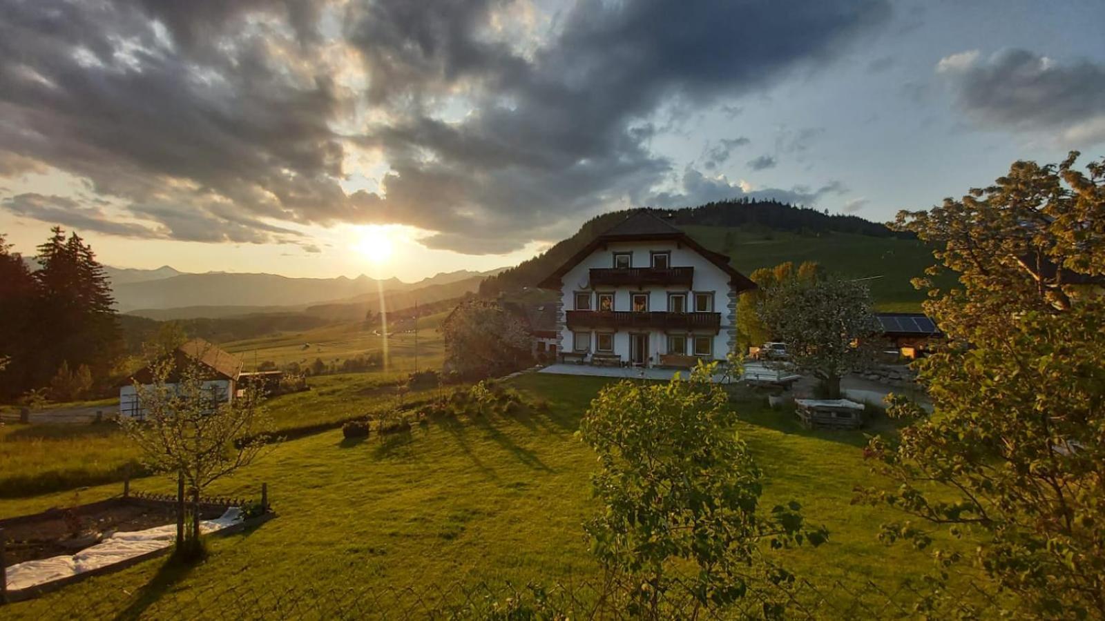 Schweizer Hof Tamsweg Exterior foto